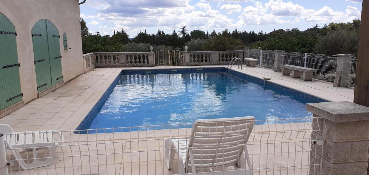 Maisonnette Au Pied De La Garrigue Villa Bernis Esterno foto