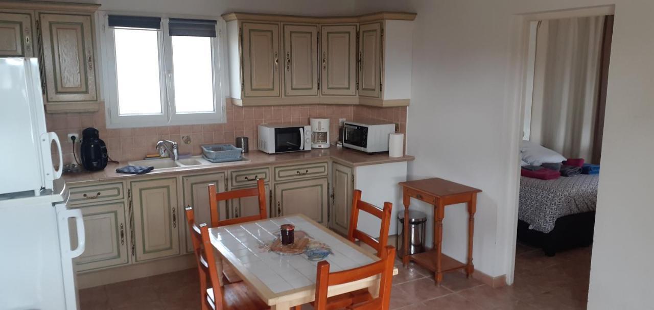 Maisonnette Au Pied De La Garrigue Villa Bernis Esterno foto